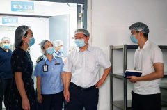 合当前正正在开展的中小学校园食物平安凸起问